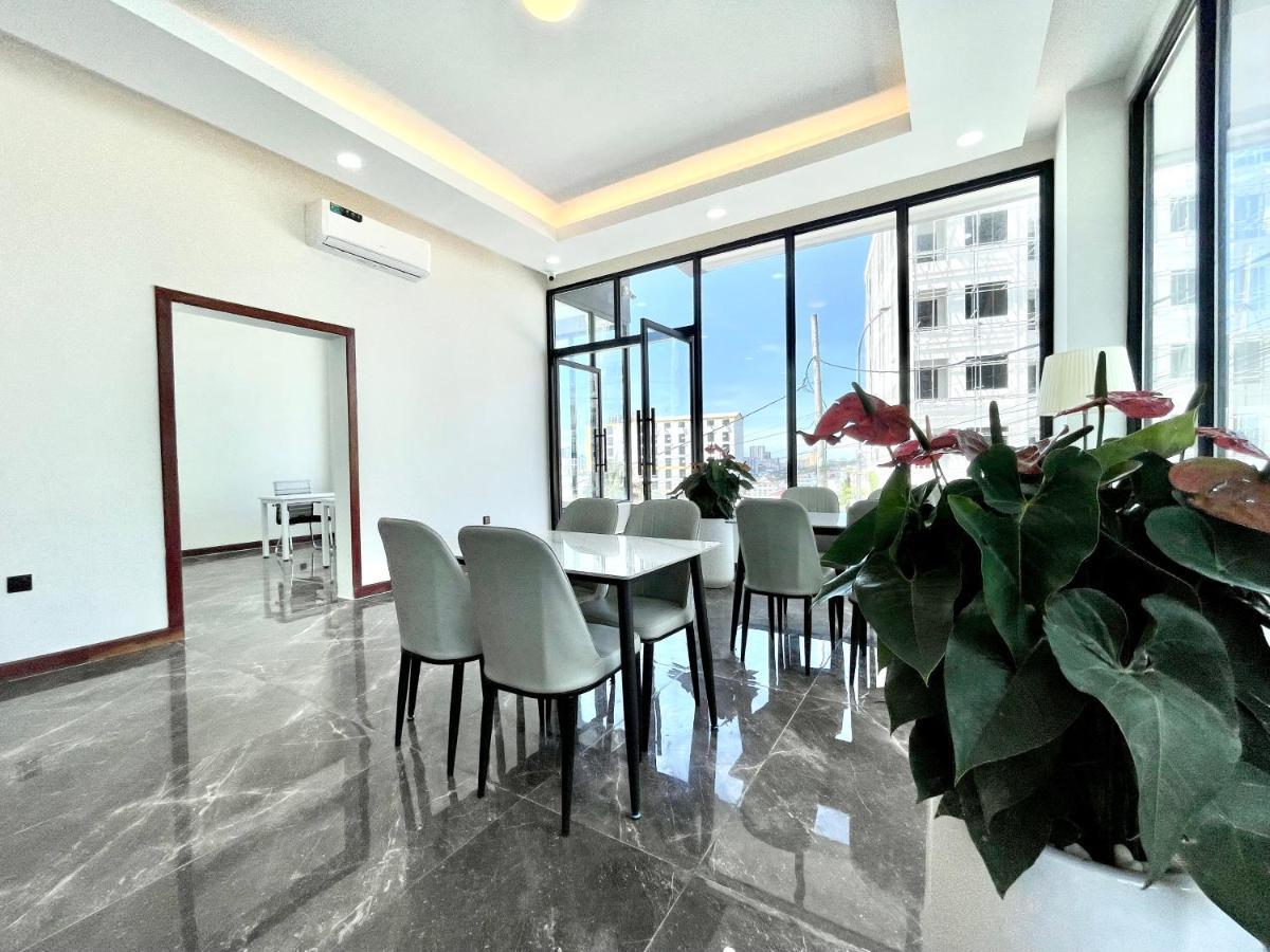 Skyview Residence & Apartments Sihanoukville Esterno foto